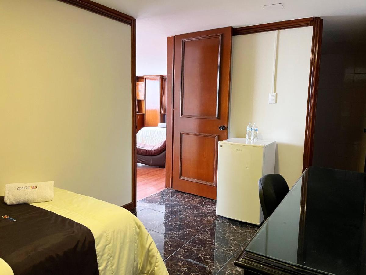 Puebla Inn Express Eksteriør bilde